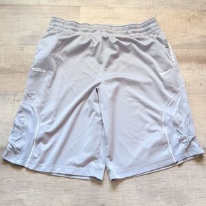 Nike LeBron James Basketball Shorts Men’s Size Large Light Grey Perforated